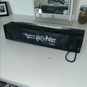 The Wizarding World of Harry Potter Character Wand